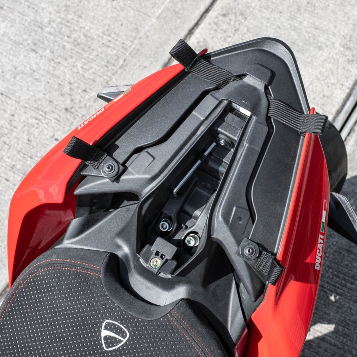 Kriega | Ducati Panigale V4 Drypack Fit Kit