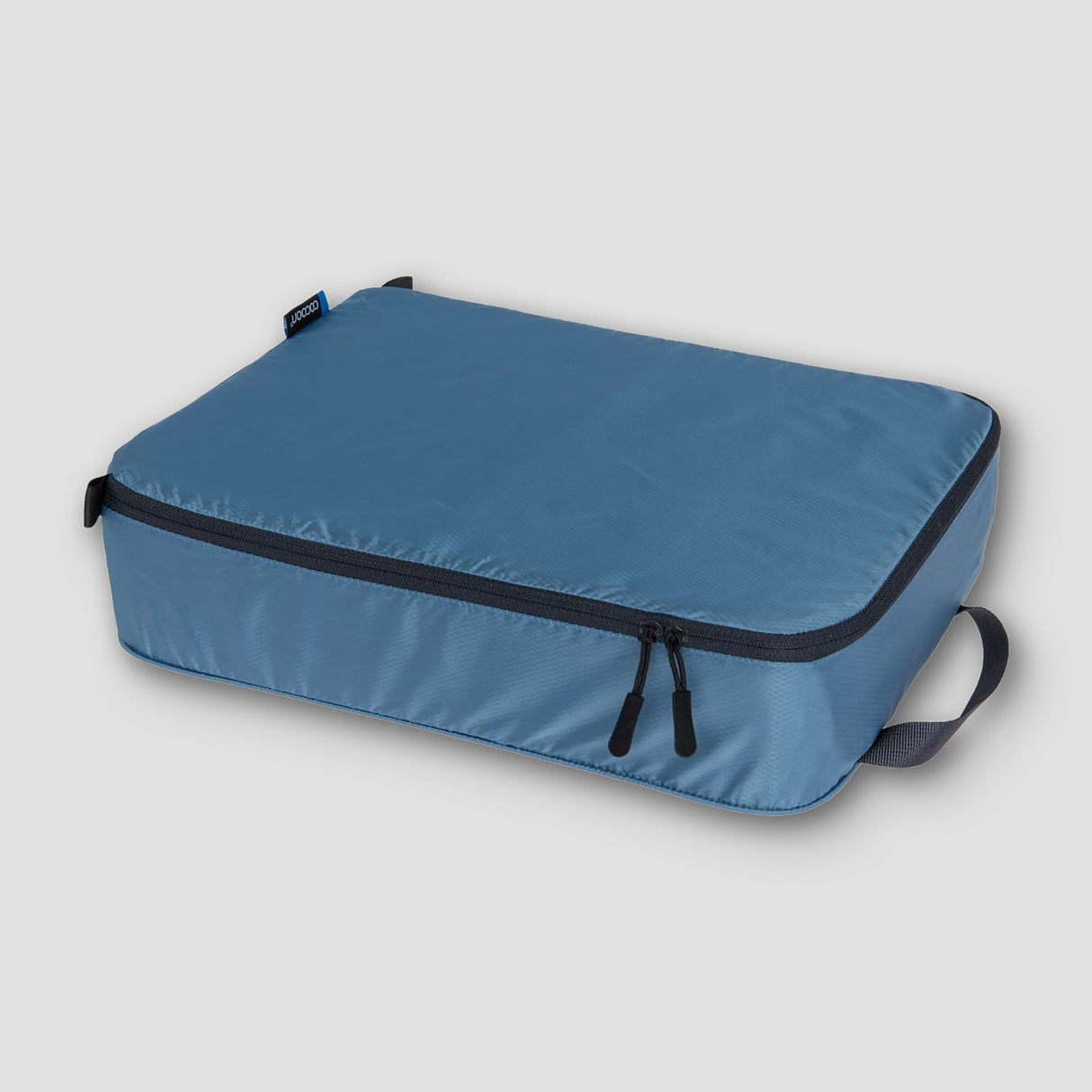Discrete Light Packing Cubes