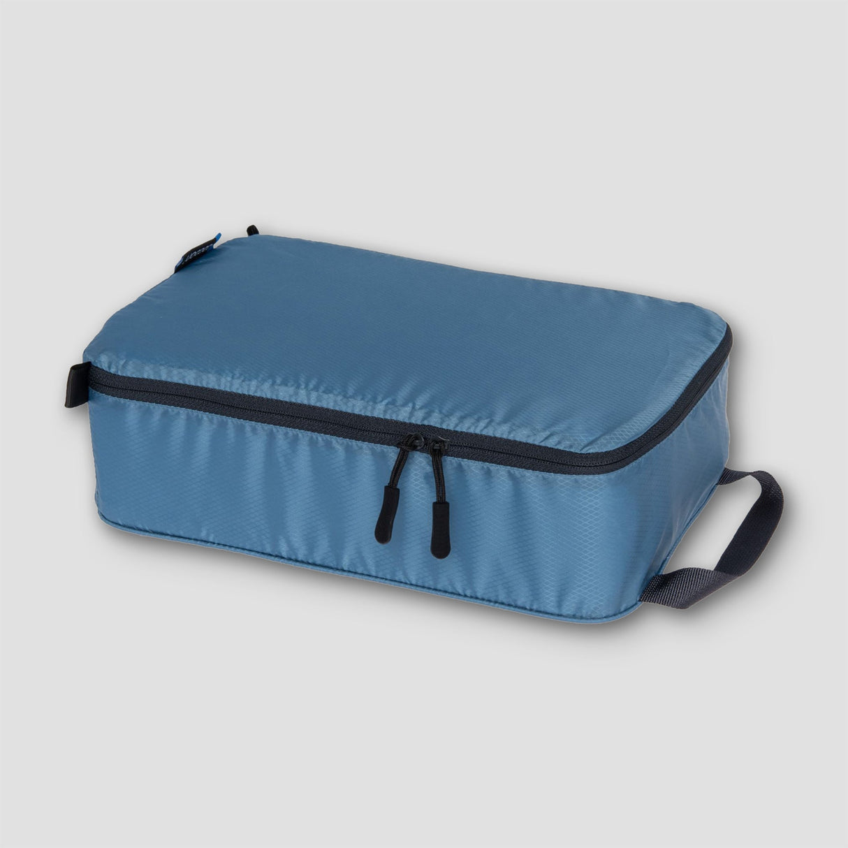 Discrete Light Packing Cubes