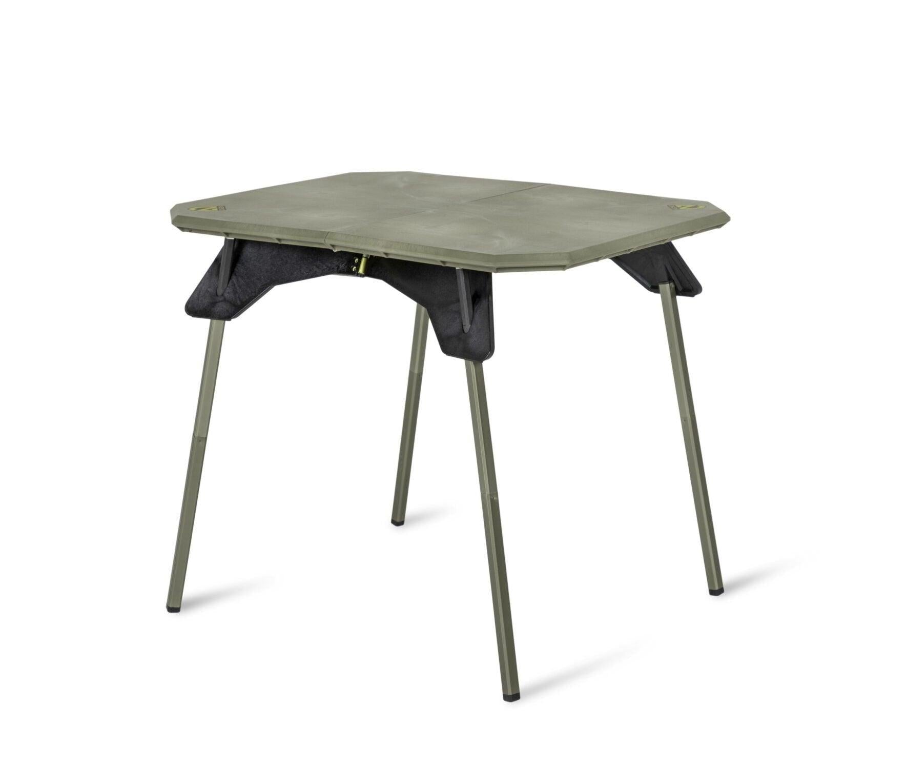 Regatta matano camping discount table