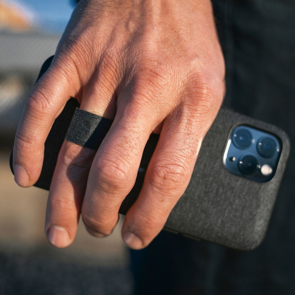Everyday Loop Case | iPhone 14 | Charcoal