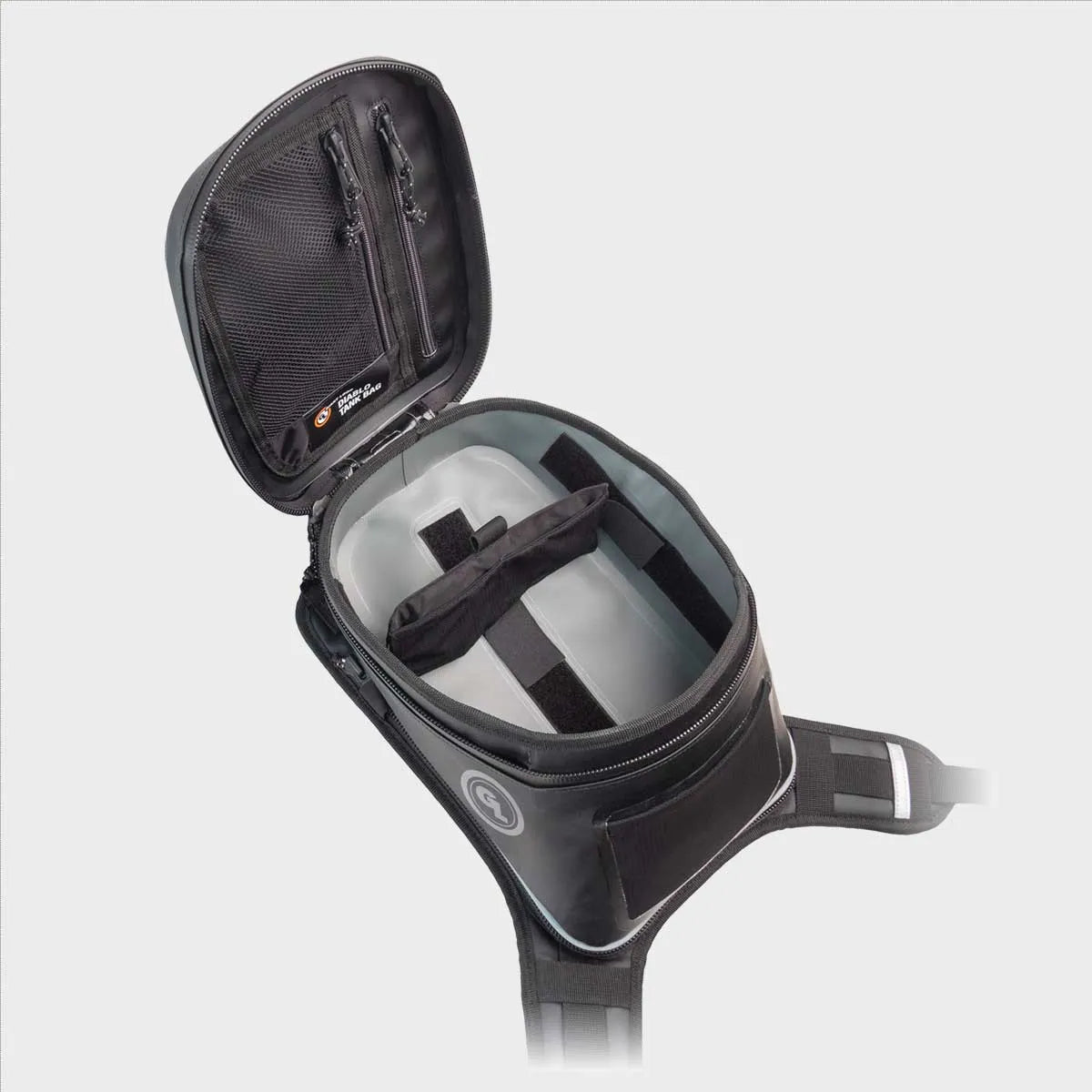 さかなさん専用　SPORTS LOOP ICON CARGO SIZE L Cornhole Sport Navy | Shop ZÜCA Bags