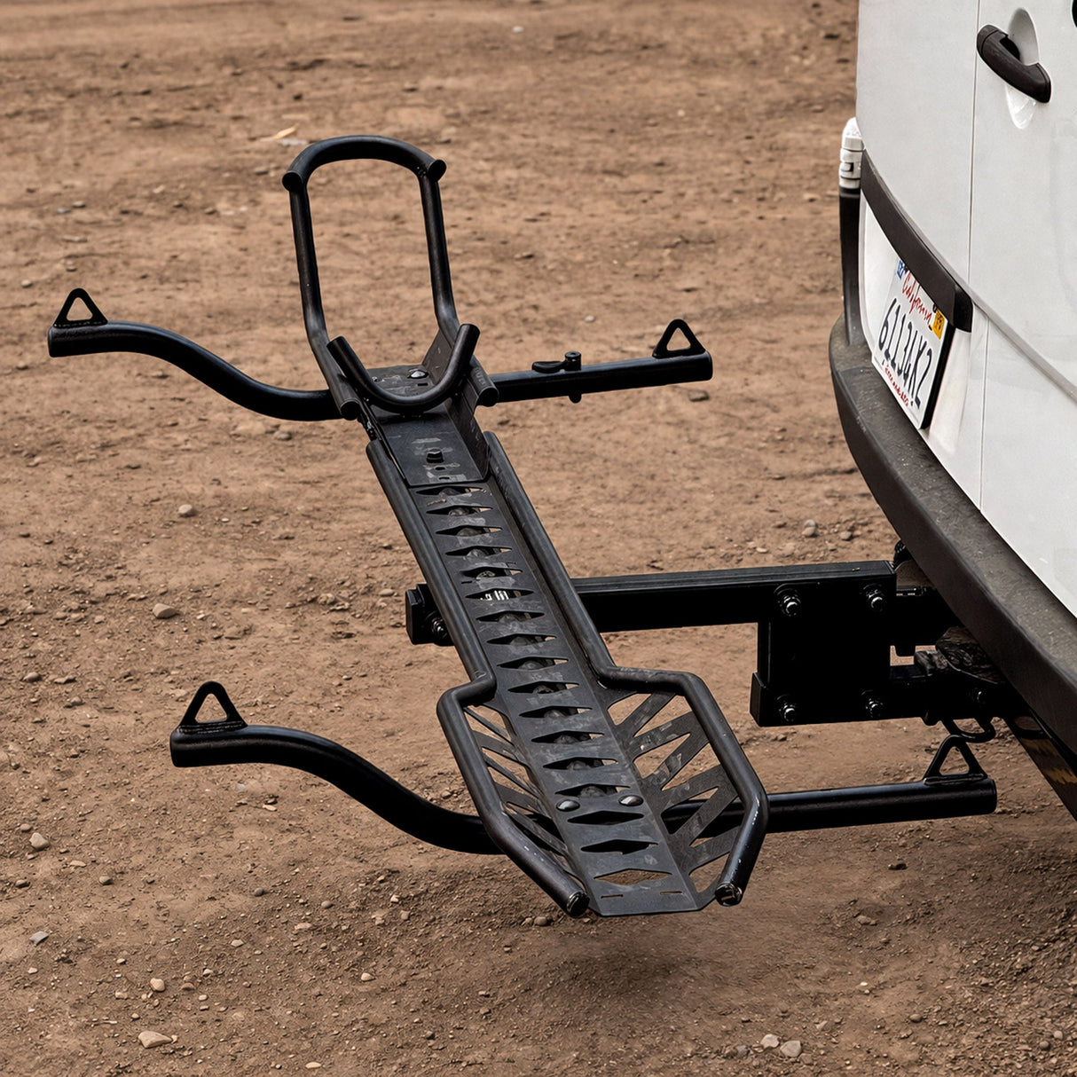 MotoTote | Height Adjustable Hitch Connection