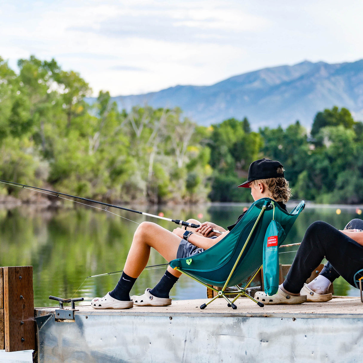 Mantis Packable Chair - Moto Camp Nerd - motorcycle camping