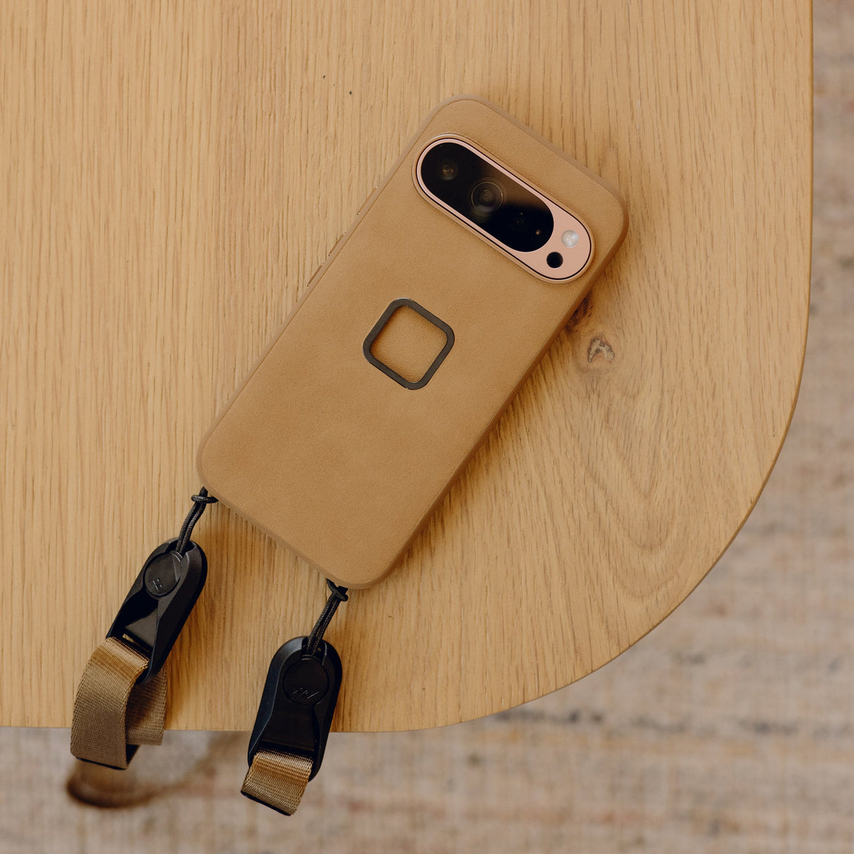 Everyday Case for Pixel 9 | Everyday Case | Tan | Clarino