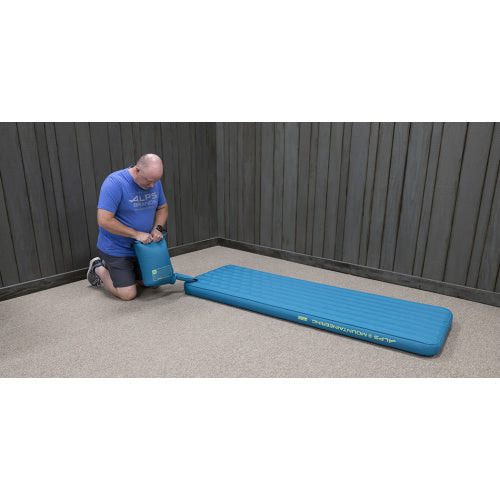 ALPS Mountaineering | Pioneer Insulated Sleeping Pad – Moto Camp Nerd