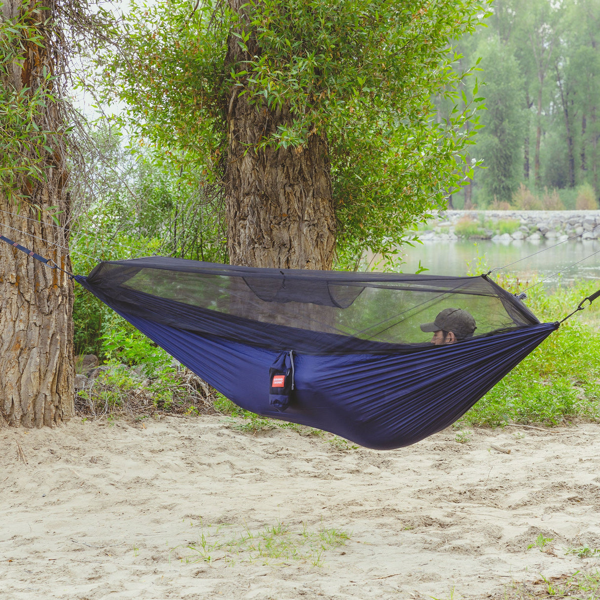 Skeeter Beeter XT Mosquito Net Hammock - Moto Camp Nerd - motorcycle camping
