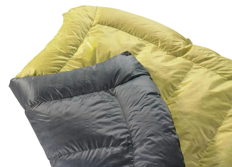 Therm-a-Rest | Corus™ 20F/-6C Quilt - Moto Camp Nerd - motorcycle camping